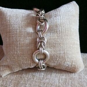 Ellen Tracy Gold Tone Chunky Bracelet